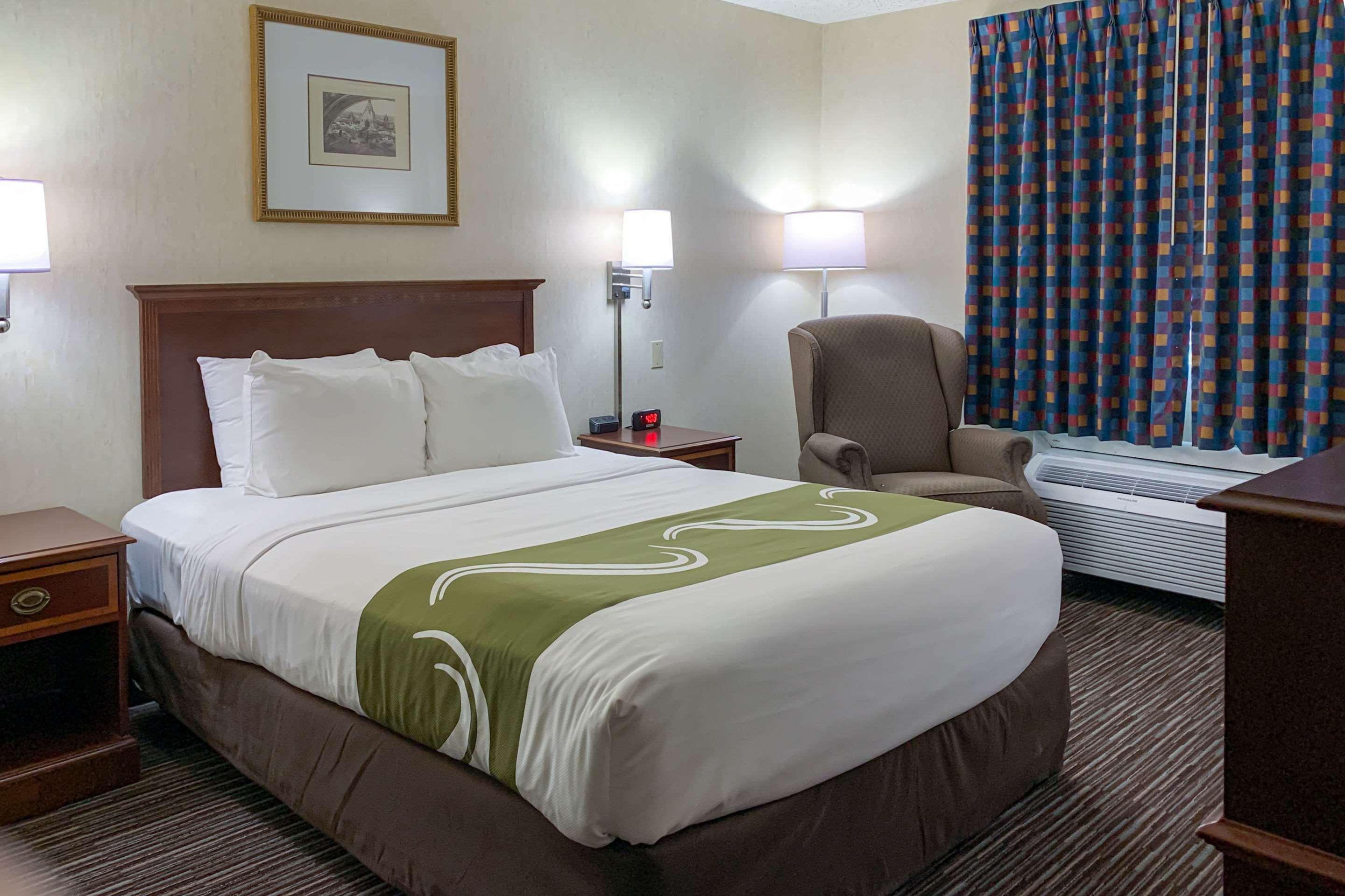 Quality Inn Near Toms River Corporate Park Manchester Township Exterior photo