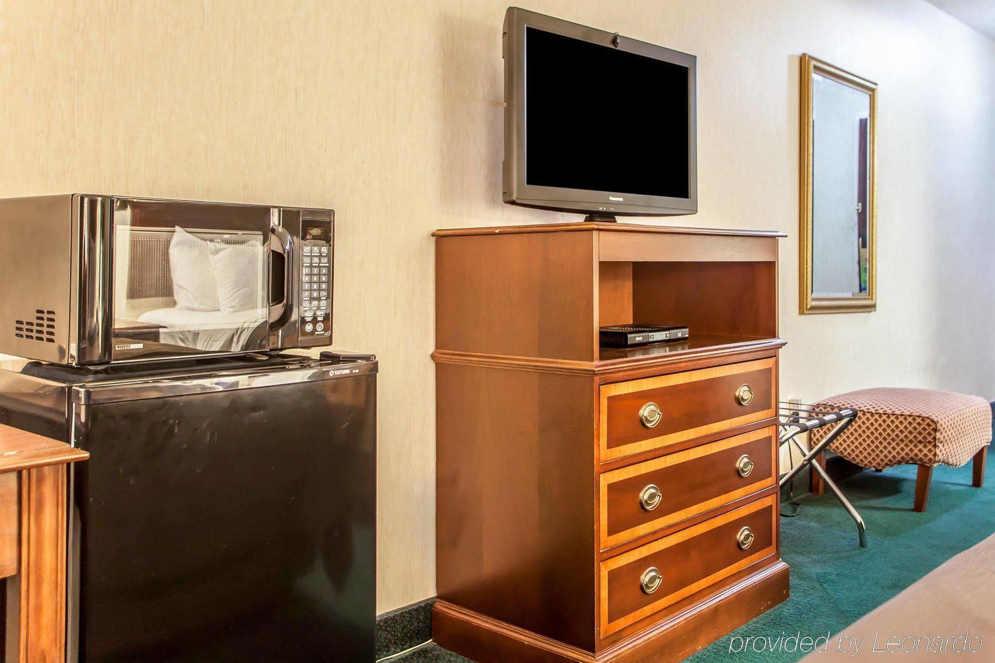 Quality Inn Near Toms River Corporate Park Manchester Township Exterior photo
